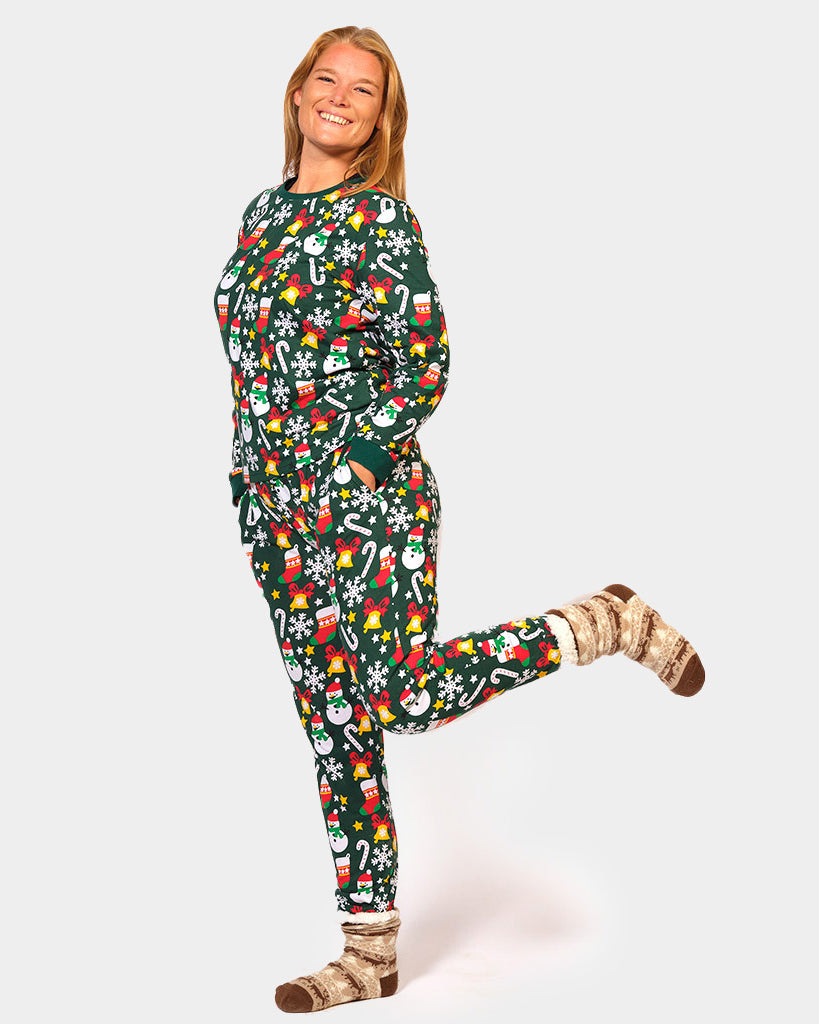 Green Christmas Pyjama for Women with Christmas motifs